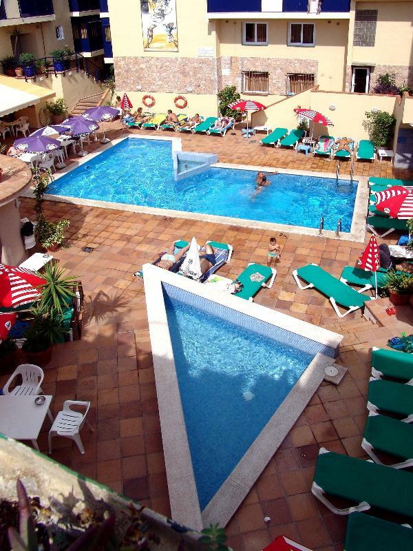 Hotel Caribe Lloret de Mar Esterno foto